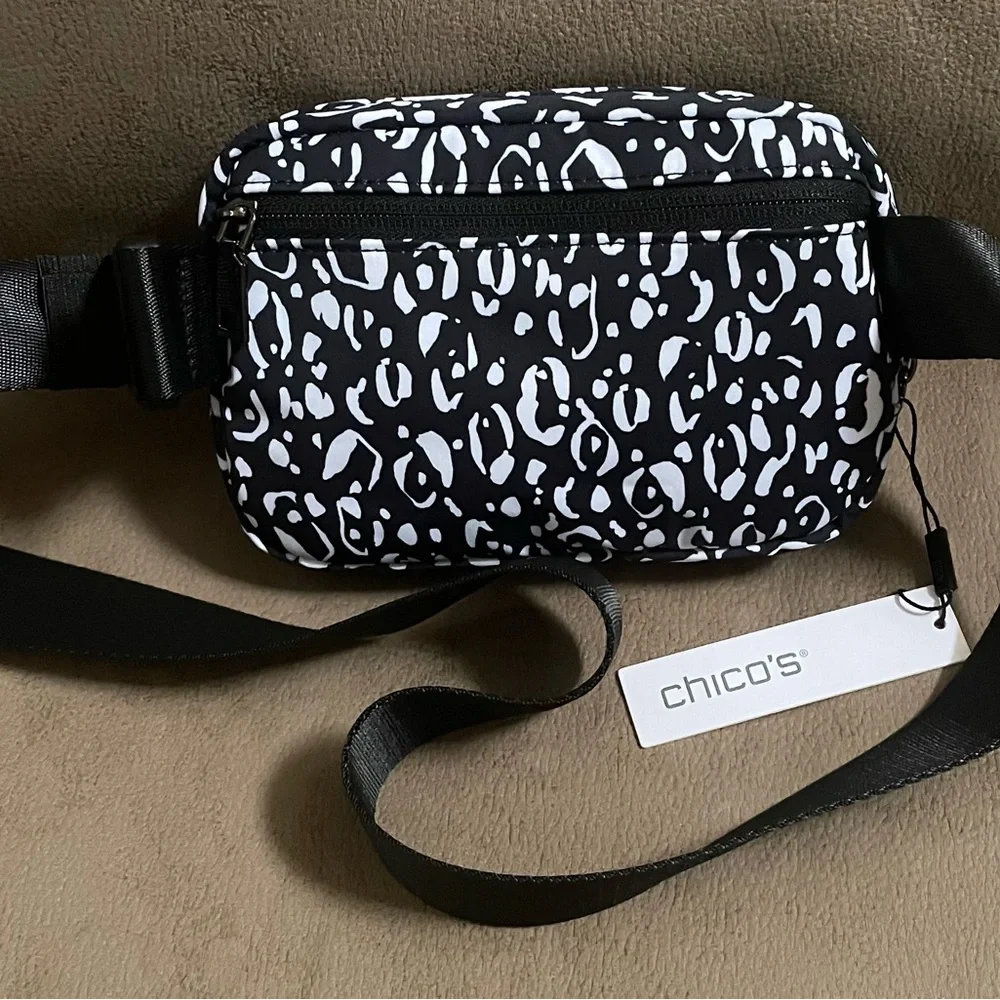 NWT Chicos Bum Bag - Picture 3 of 5